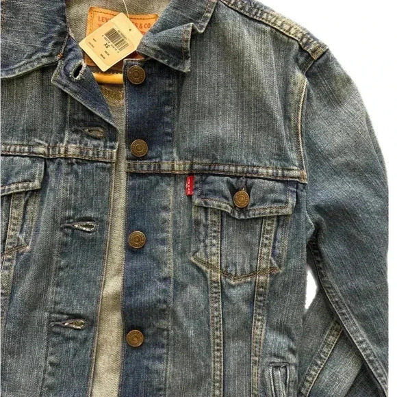 New Levi’s ORIGINAL TRUCKER JACKET 
Size women’s xs color blue - Picture 4 of 7